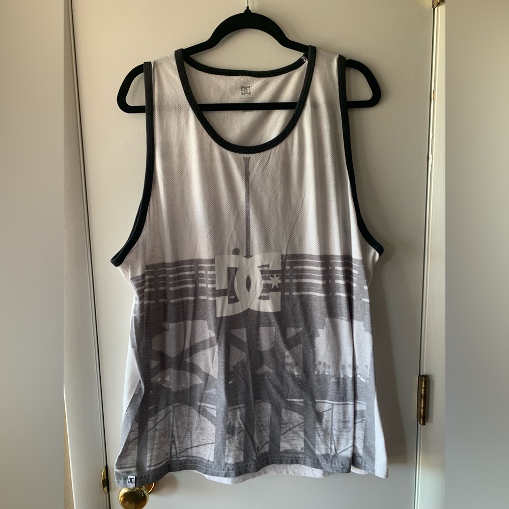DC Graphic Tank Top